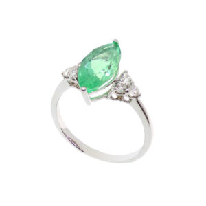 pear-shape-emerald